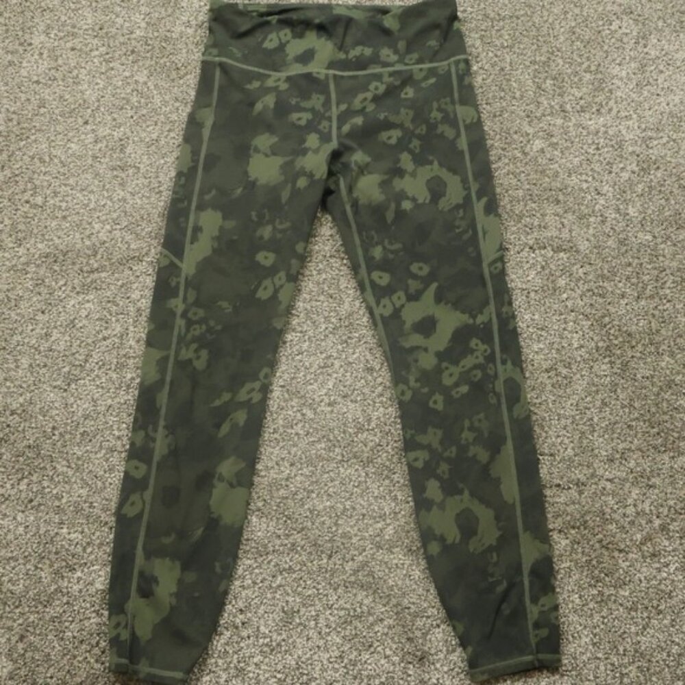 Vuori Leggings Womens Small Camo Print Performance Yoga Pants Pockets Running Gy